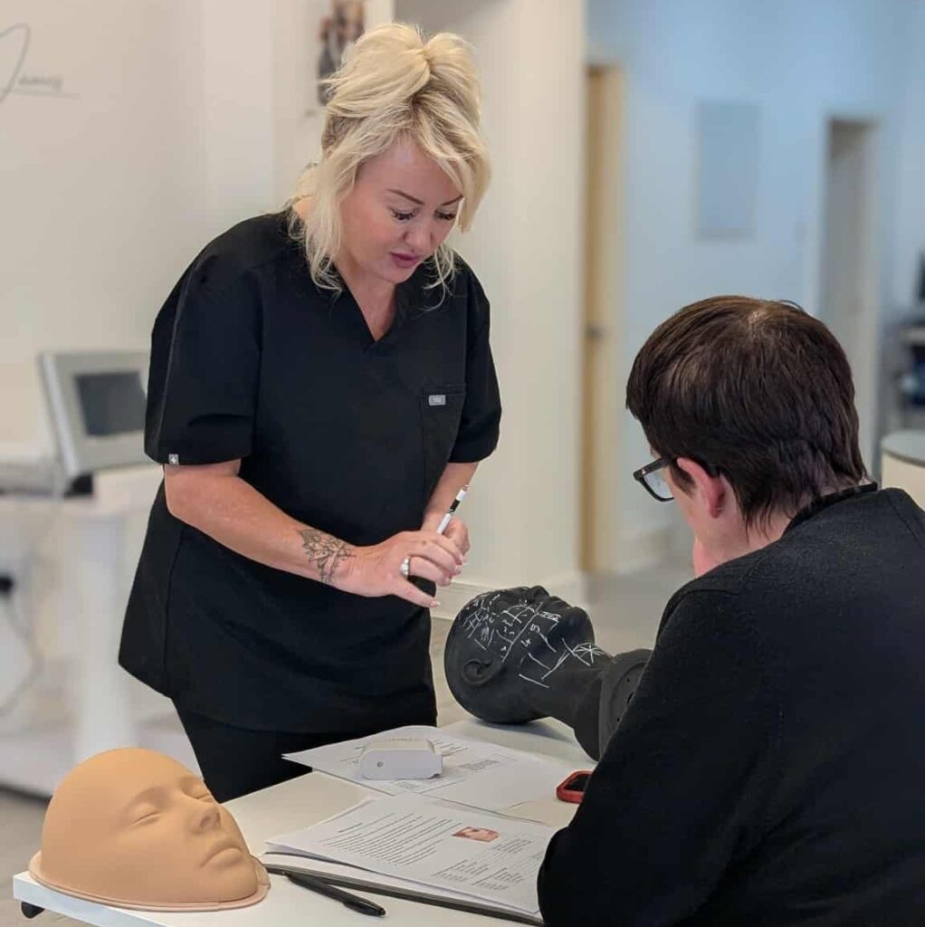 HIFU and RF microneedling training course